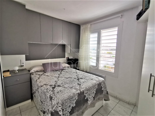 Bel appartement avec amarre privée, débarras et parking
