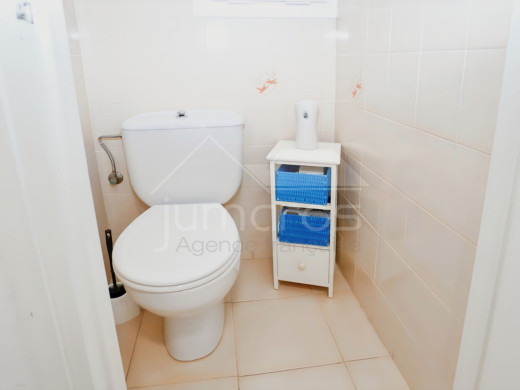 Appartement centre de Roses et 100 mètres de la plage