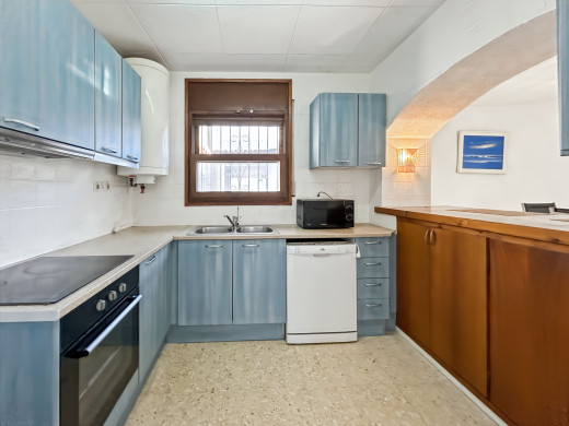 House with private mooring in Empuriabrava