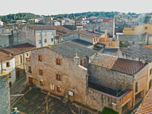 Restored house dating from 1740 in Agullana, near France