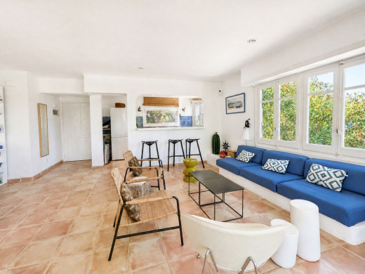 Maison avec vue mer, 6 chambres et 2 garages à Canyelles