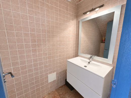 Village house to renovate opposite Bellcaire d’Empordà Castle