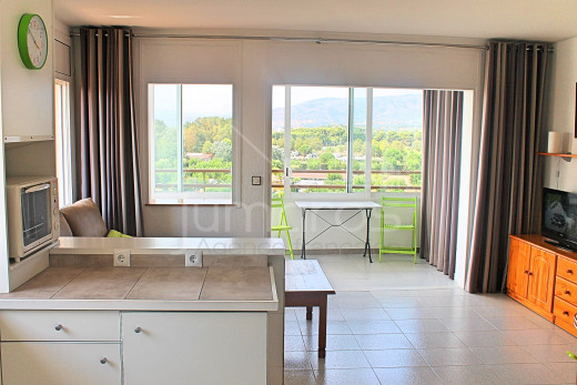 Apartamento vistas mar y montaña cerca de la playa con parking