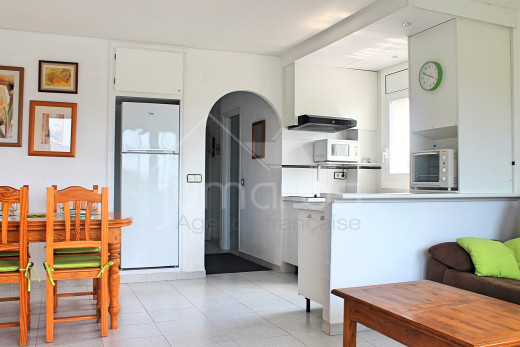 Apartamento vistas mar y montaña cerca de la playa con parking