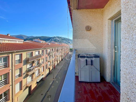 Grand appartement au centre de Roses