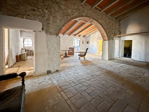 Traditional Catalan masia for sale in L'Escala, Costa Brava