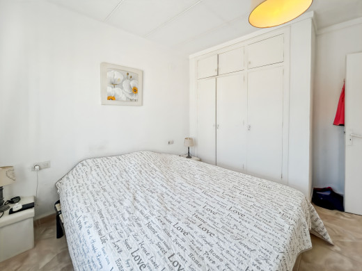 Casa, 4 dormitorios con piscina y garaje