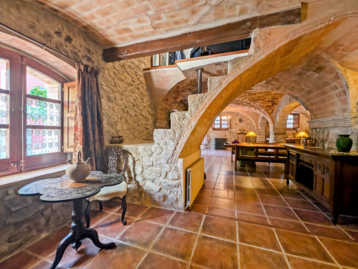 Restored house dating from 1740 in Agullana, near France