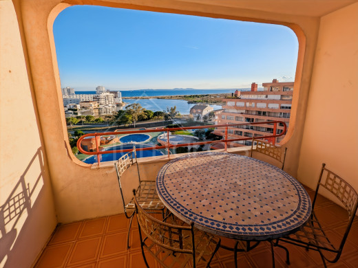 Studio with sea view and pool in Roses