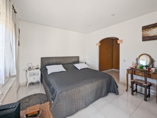 Freistehendes Haus mit 3 Schlafzimmern, Terrasse und Garage in Pau