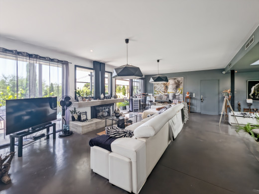 Villa contemporaine à Mollet de Peralada, proche Figueres et Costa Brava