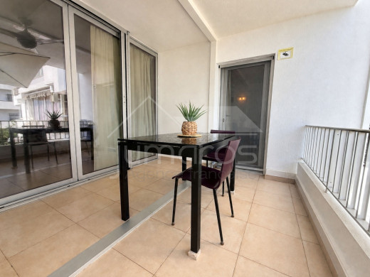Appartement 3 chambres à 50m de plage avec vue canal et mer à Roses