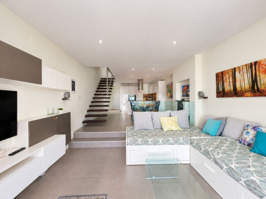 Maison rénovée avec prestations haut de gamme et amarre privée à Santa Margarita