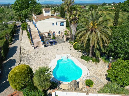 Gran casa o alojamiento turístico en venta en Cataluña