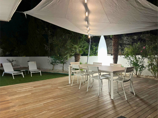 Appartement vue mer avec grande terrasse et garage à Rosas