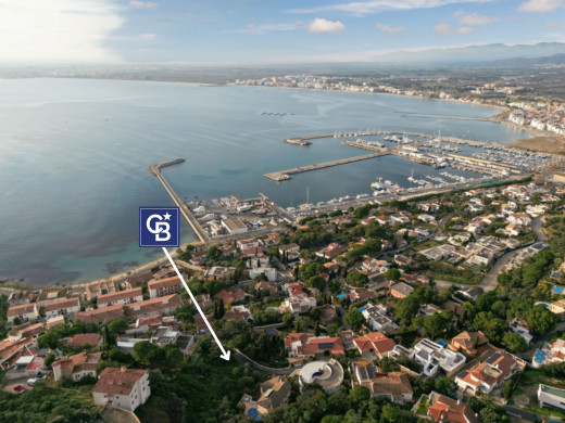 Projet de maison durable avec vue imprenable à Roses