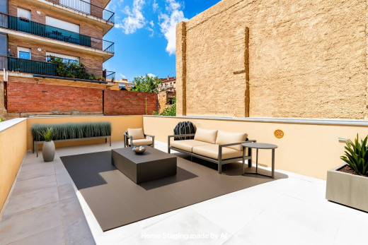 Grande maison neuve avec ascenseur au cœur de Figueres