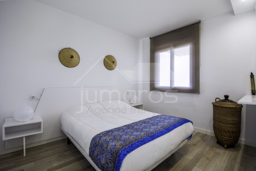 42m2, rénové, vue canal, terrasse 10m2, piscine communautaire