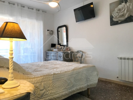 Bel appartement  rénové de 4 chambres avec vue mer