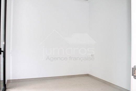 Casa nueva, 4 dormitorios, 4 baños, piscina, amarre