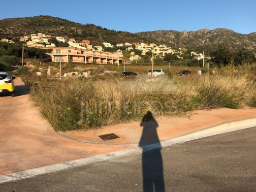 Terrain Constructible viabilisé de 385 m²