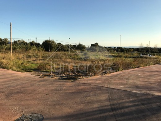 Terrain Constructible viabilisé de 385 m²