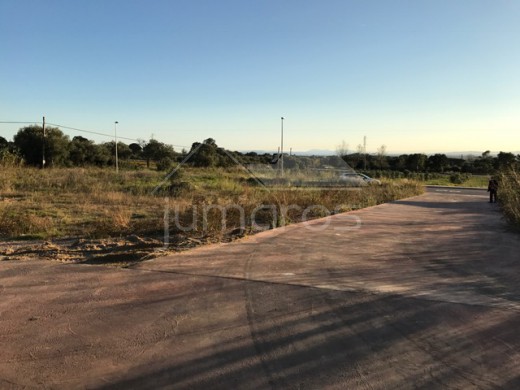 Terrain Constructible viabilisé de 385 m²