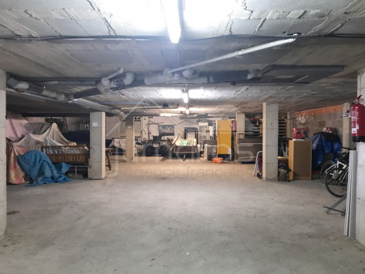 Appartement avec jardin, amarre et parking privé