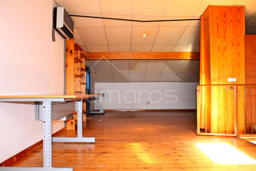 110m2, rénové, 3 chambres, vue mer, centre de Roses