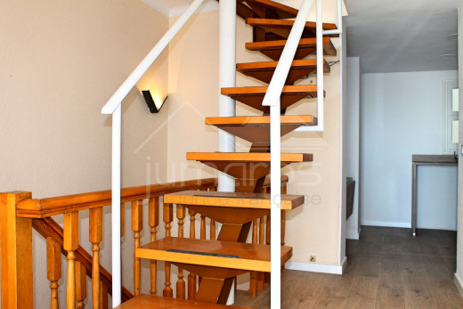 110m2, rénové, 3 chambres, vue mer, centre de Roses