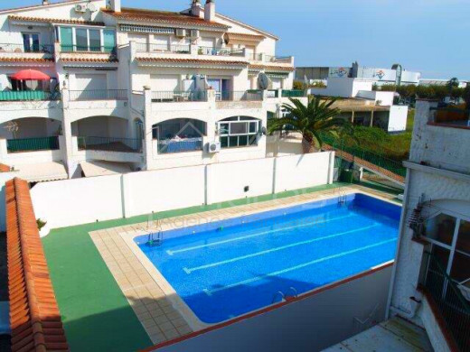 Appartement 40m2, terrasse 10m2 et piscine