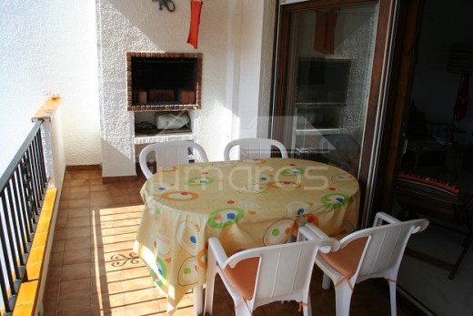 2 chambres, 70m2, terrasse de 11m2 avec vue mer