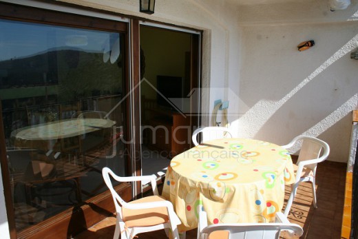 2 chambres, 70m2, terrasse de 11m2 avec vue mer