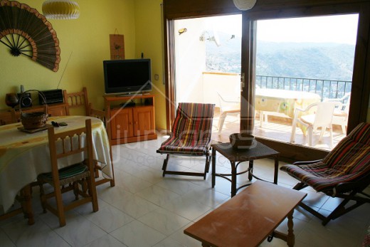 2 chambres, 70m2, terrasse de 11m2 avec vue mer