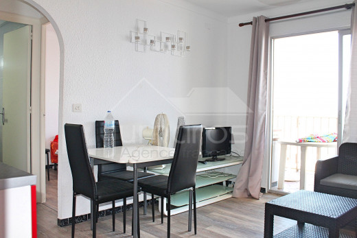 1 chambre, rénové avec terrasse et belle vue