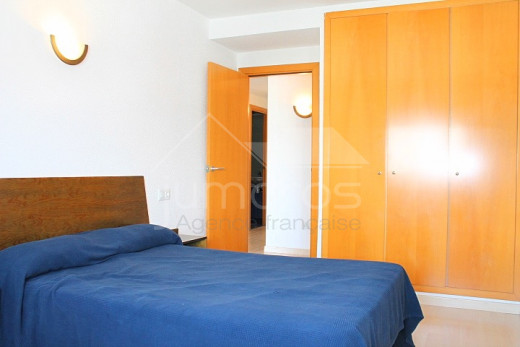 2 chambres, terrasse 10m2, vue canal, piscine communautaire