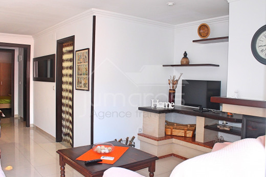 Apartamento renovado con solarium y terraza cerca de la playa