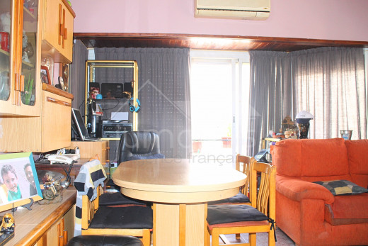 Apartamento de 2 habitaciones en el centro cerca de la playa