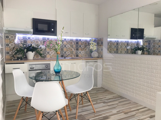 1 chambre, rénové, proche plage et centre d'Empuriabrava