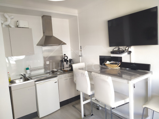 Joli appartement, 100m plage, vue mer