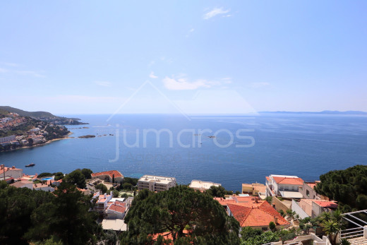 Sea view, 18m2 terrace and 2 bedrooms
