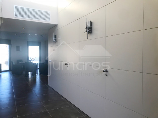 Villa de luxe, 5 chambres, 336m2, amarre voilier de 27m
