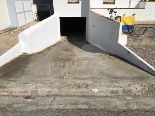 Garage fermé en sous-sol à Empuriabrava