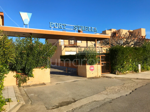 Amarre voilier de 3x9m + parking  à Santa Margarida