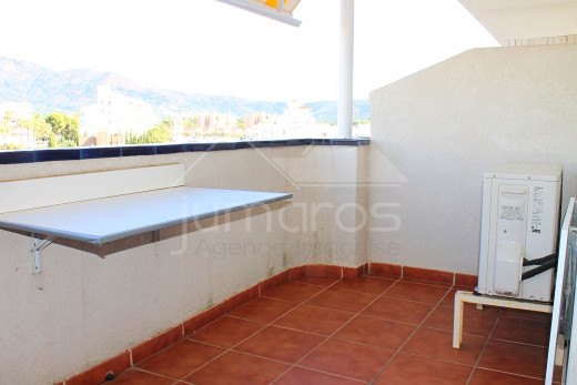 Appartement avec vue sur la marina et la montagne