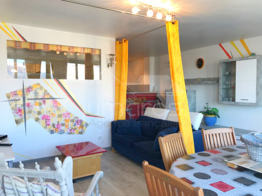 2 chambres, rénové, vue canal