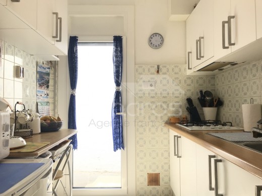 2 chambres, vue mer, terrasse 14 m2 et parking privé
