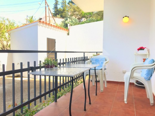 2 chambres, vue mer, terrasse 14 m2 et parking privé