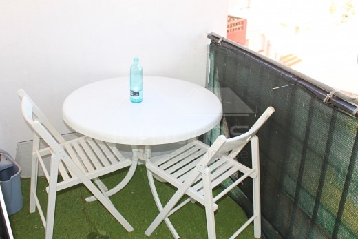 Studio vue mer à 100m de la plage