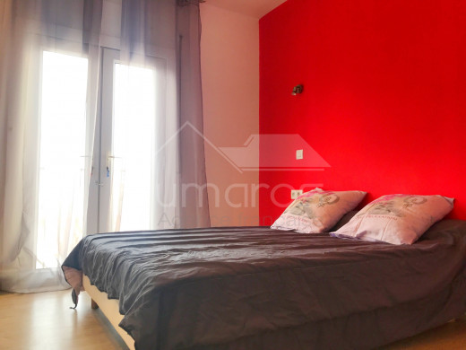 2 chambres, 83m2, jacuzzi, garage privé, amarre